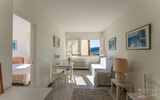 Appartement de 1 chambre à rénover à Villefranche – Le Clos Charmerade